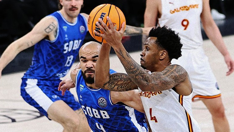 Galatasaray farklı kazandı, avantajı kaptı