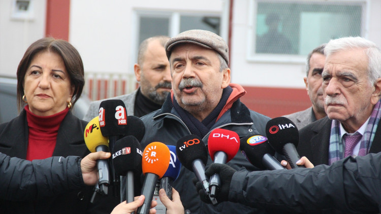 DEM Parti heyeti, cezaevinde Yüksekdağ ile görüştü