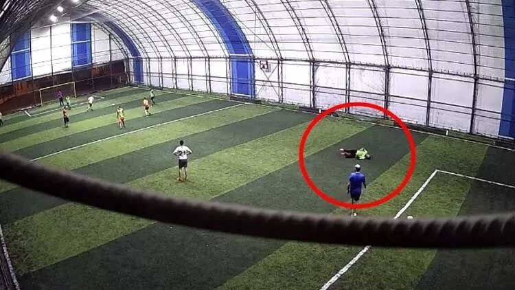 Halı sahada ani kalp durmasına dikkat