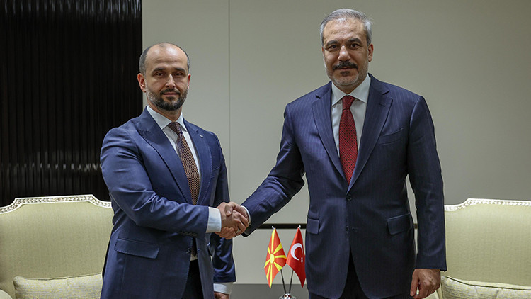 Bakan Fidan, Kuzey Makedonya Avrupa İşleri Bakanı Murtezani ile görüştü