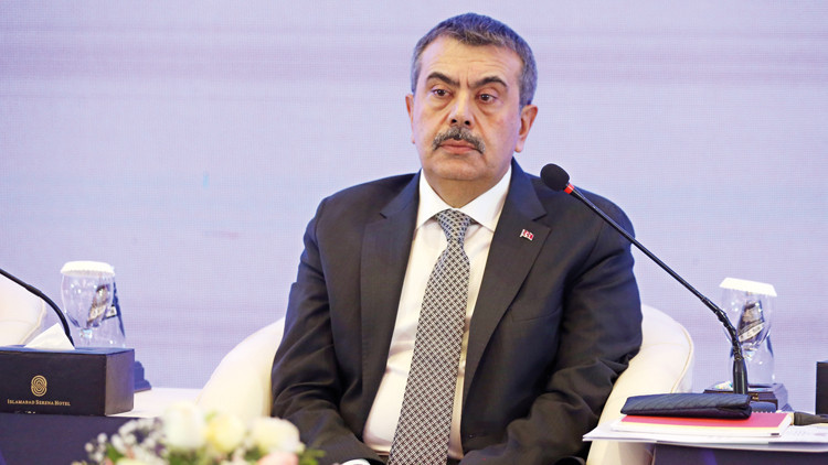 Tekin’den özel okul açıklaması: Yüksek ücret alan sınırlı Tekin’den özel okul açıklaması: Yüksek ücret alan sınırlı