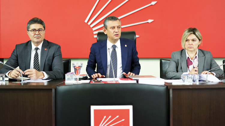 CHP’den kırmızı kart yanıtı: Kitleselleşiyor
