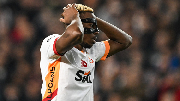 Galatasaray ofsayt bayraklarına takıldı