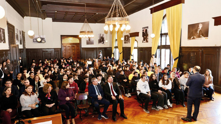 Rotayı yurtiçine çevirmek istiyorlar... Beyin göçüne çözüm arıyorlar