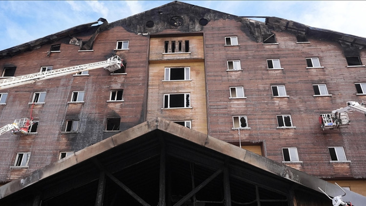Türkiyeye peş peşe taziye mesajları