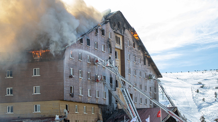 Bolu Belediye Başkan Yardımcısı ve İtfaiye Müdür Vekili gözaltına alındı