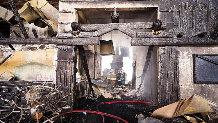 Uzmanı anlattı: Yangın merdiveni nasıl yanmaz