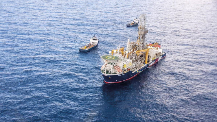 Türkiye yakından takip ediyor... Kıbrıs açıklarında sondaj tahriki