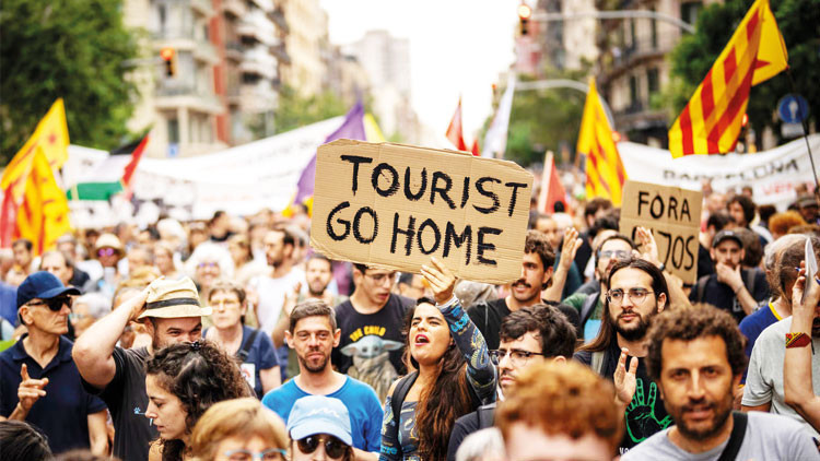 İspanya ve Portekiz turiste karşı