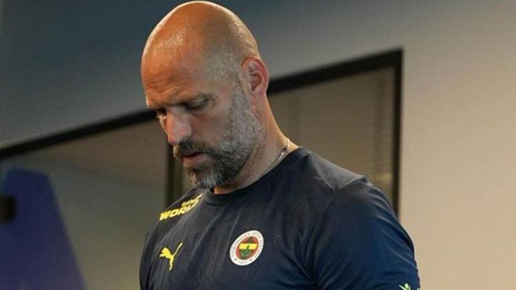 Fenerbahçe Antrenörü Zufic kart rekoruna koşuyor