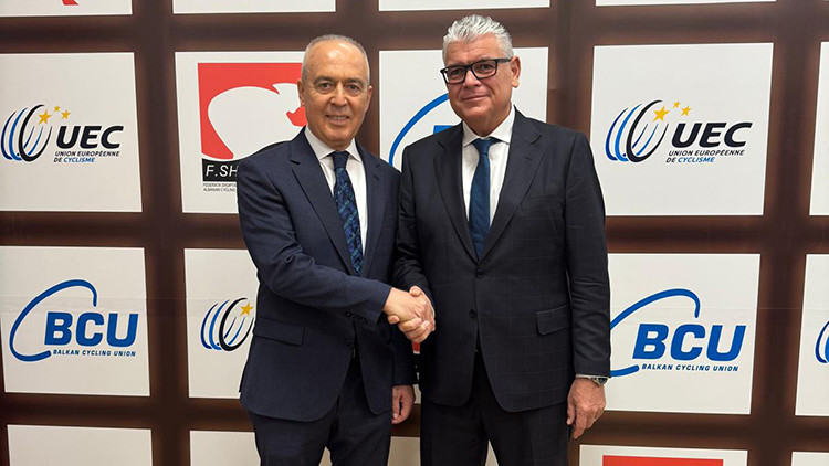 Bisiklet Federasyonu Başkanı Müftüoğlu, Balkan Bisiklet Birliği Başkanlığı’na yeniden seçildi Bisiklet Federasyonu Başkanı Müftüoğlu, Balkan Bisiklet Birliği Başkanlığı’na yeniden seçildi