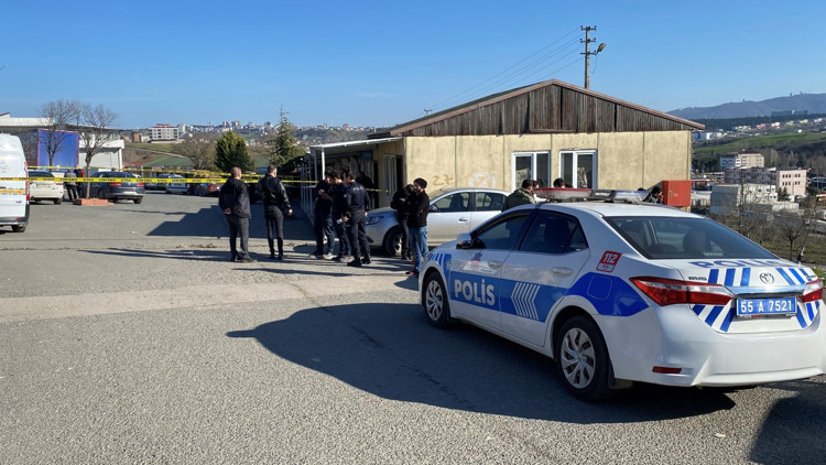 Samsunda eski ortaklarını tabancayla vurup ağır yaraladı