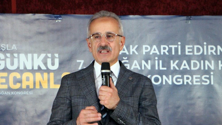 Bakan Uraloğlu: Halkalı-Kapıkule hızlı tren projesinde Çerkezköy-Kapıkule etabını 2025te açmayı planlıyoruz Bakan Uraloğlu: Halkalı-Kapıkule hızlı tren projesinde Çerkezköy-Kapıkule etabını 2025te açmayı planlıyoruz