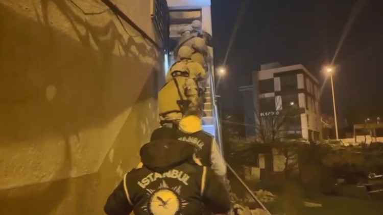 İstanbul - Ümraniyede aldatılan kadından işkenceli tuzak: 11 gözaltı