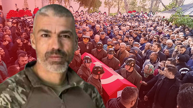 Evlilik yıl dönümünde şehit olan Binbaşı Yetişen, kızının doğum gününde son yolculuğuna uğurlandı Evlilik yıl dönümünde şehit olan Binbaşı Yetişen, kızının doğum gününde son yolculuğuna uğurlandı
