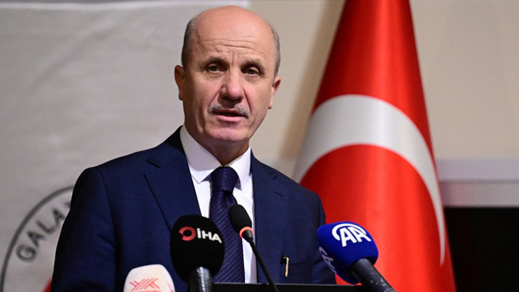 Deprem bölgesinde öğretim elemanlarına maddi destek
