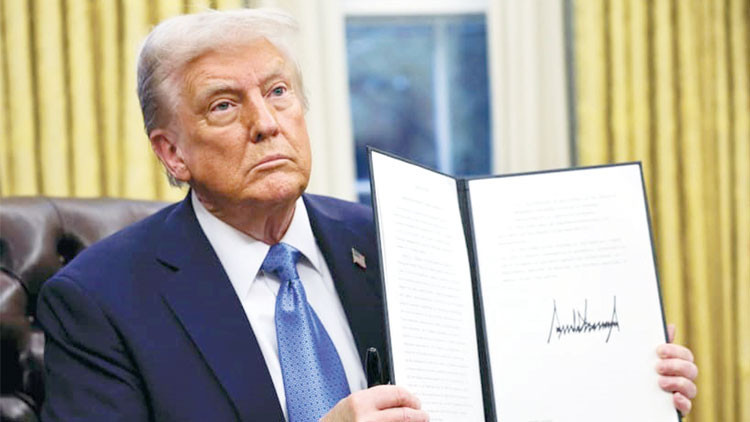 Trump’tan UCM’ye yaptırım kararı