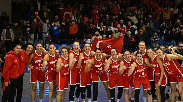 A Milli Kadın Basketbol Takımı, Romanya’yı mağlup etti Grubu namağlup tamamladı