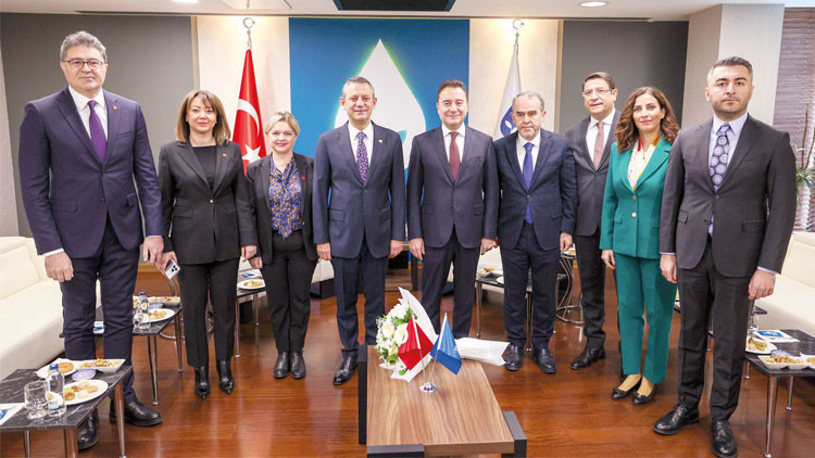 Özel: İki adaylı senaryomuz yok