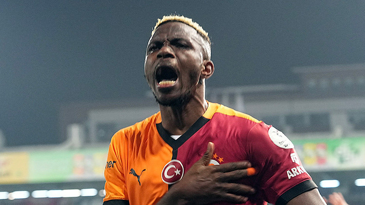 Osimhen ilk devrede sıfır çekti, 2. yarı aslan kesildi