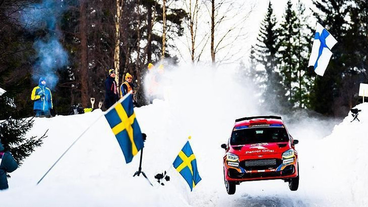 Dünya Ralli Şampiyonası’nın 2. ayağının İsveç Rallisi’nin ‘en hızlı çaylağı’ Kerem Kazaz oldu