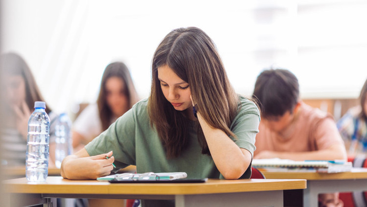 Yükseköğretim Kurumları Yabancı Dil Sınavı pazar günü yapılacak