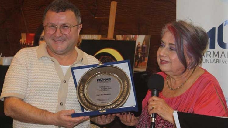 Asu Maralman’a ‘Yaşam Boyu Onur Ödülü’ Asu Maralman’a ‘Yaşam Boyu Onur Ödülü’