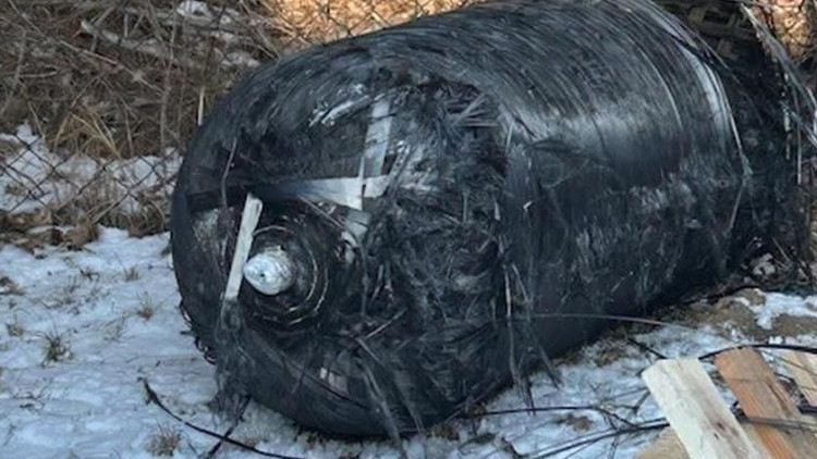 SpaceX roketinin enkazı Polonyaya düştü SpaceX roketinin enkazı Polonyaya düştü