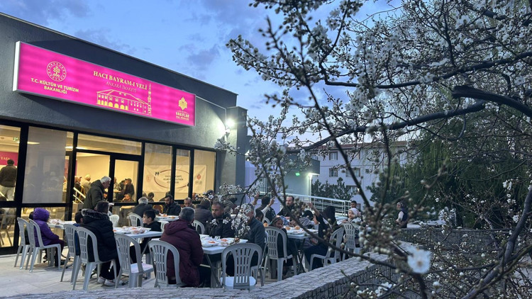 Vakıflar geleneği devam ediyor... Ramazan dayanışması