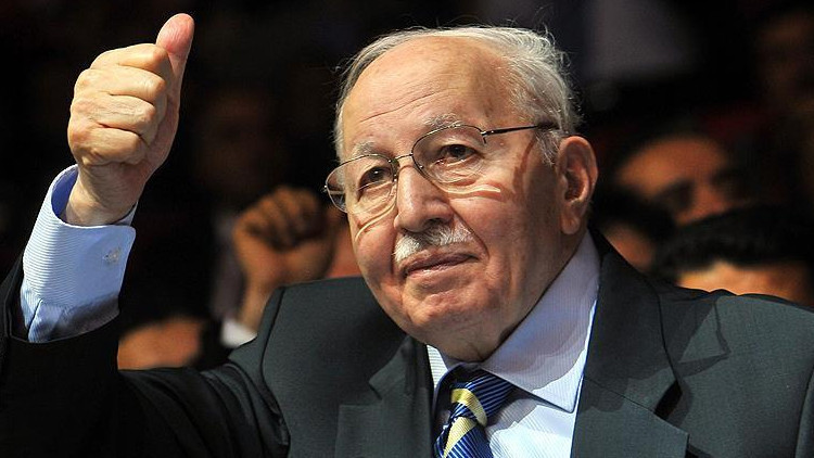 Türk siyasetine damga vuran lider: Necmettin Erbakanın ölüm yıl dönümü... Üzerinden 14 yıl geçti Türk siyasetine damga vuran lider: Necmettin Erbakanın ölüm yıl dönümü... Üzerinden 14 yıl geçti