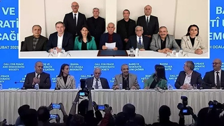 ABD ve Almanyadan silah bırakma çağrısına ilişkin açıklama ABD ve Almanyadan silah bırakma çağrısına ilişkin açıklama