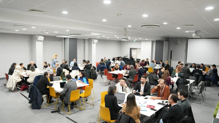 ‘Eğitimde dijital dönüşümü hızlandırıyoruz’