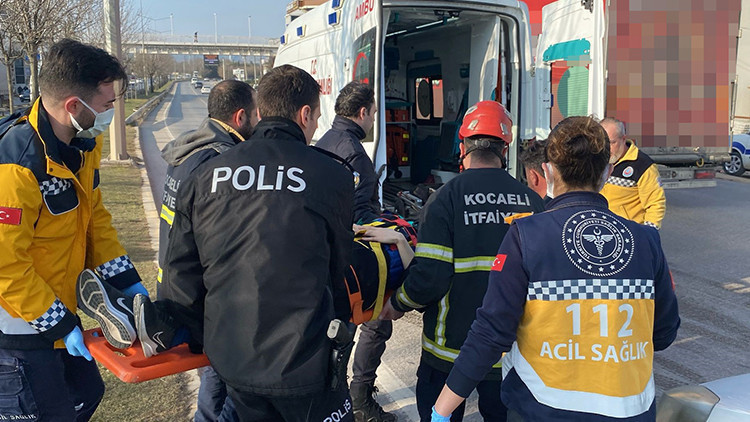 Kocaelide acı olay: Hamile kadın ve bebeği yaşamını yitirdi Kocaelide acı olay: Hamile kadın ve bebeği yaşamını yitirdi