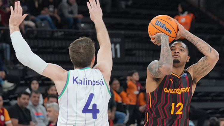 Galatasaray, ikinci galibiyetini Malaga karşısında aldı Galatasaray, ikinci galibiyetini Malaga karşısında aldı