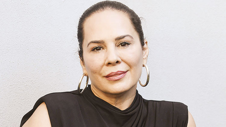 Demet Sağıroğlu: Türkiye Zeki Müren’i kabul etti Demet Sağıroğlu: Türkiye Zeki Müren’i kabul etti