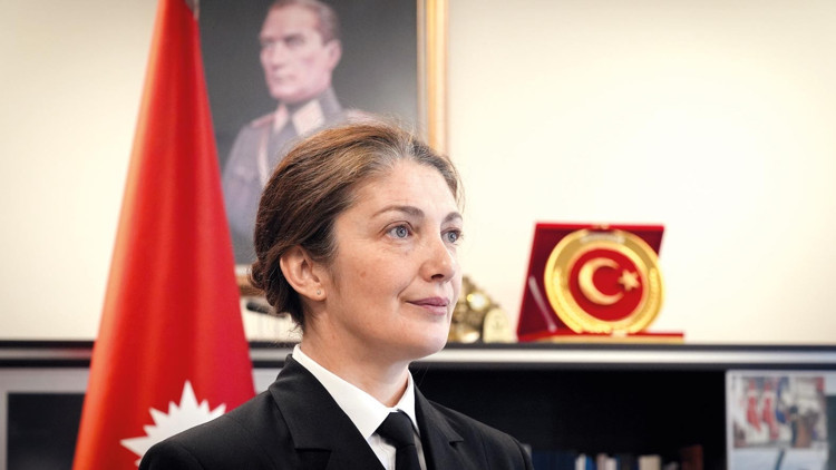 Kadın komutanlardan çağrı: Kızlarımızı bekliyoruz