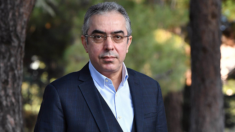 Cumhurbaşkanı Başdanışmanı Mehmet Uçum: Yeni anayasa, kurucu ilkeler ile kazanımları esas almalı Cumhurbaşkanı Başdanışmanı Mehmet Uçum: Yeni anayasa, kurucu ilkeler ile kazanımları esas almalı