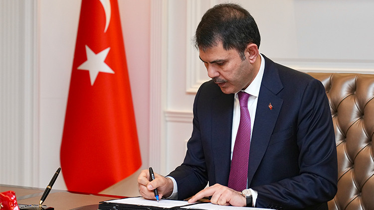Bakan Kurum: İskenderundaki çalışma parmakla gösterilecek