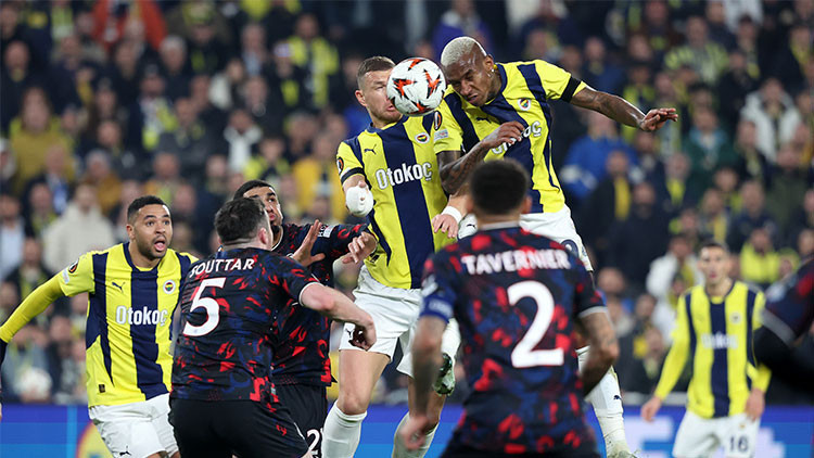 Fenerbahçenin Rangers maçı kamp kadrosu açıklandı