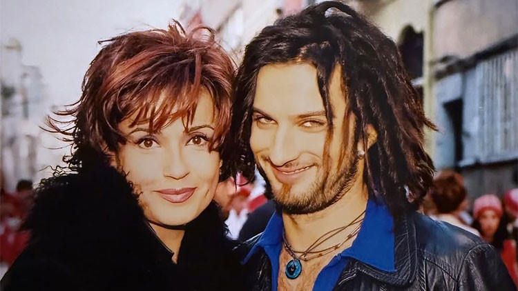 23 yıl önce, 2002 Dünya Kupası zamanları... Tarkan gelmiş abla