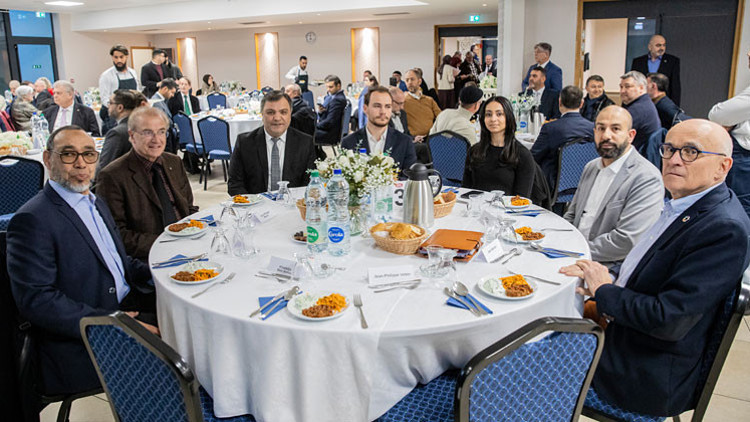 Strazburg’daki iftar farklı toplumları buluşturdu