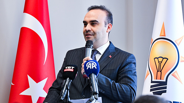 Ulaştırma güvenliği AB düzenlemesi... Bakan Kacır paylaştı: Araçlarda alkol kilidi kurulumu için şartlar belirlendi