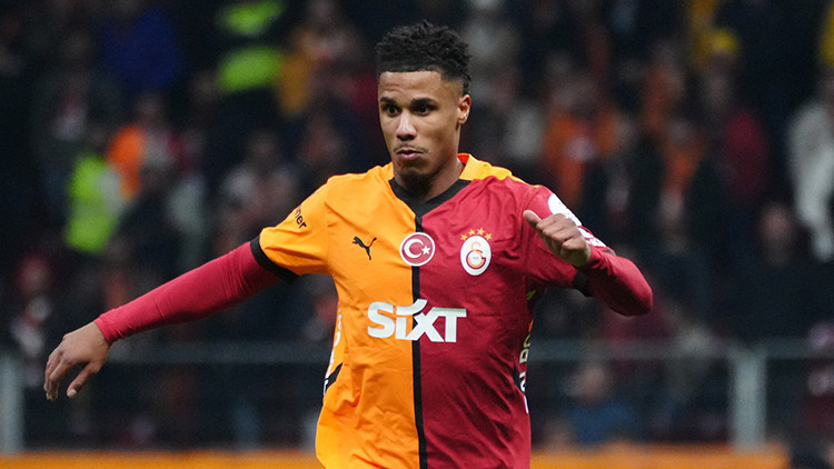 Ismail Jakobs, eski takımının maçını izlemek için Almanyaya gitti