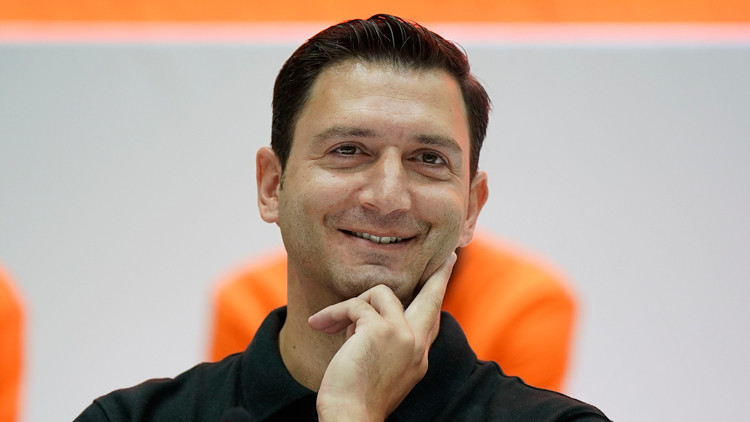 Eczacıbaşı Dynavitte Ferhat Akbaş dönemi sona erdi Eczacıbaşı Dynavitte Ferhat Akbaş dönemi sona erdi