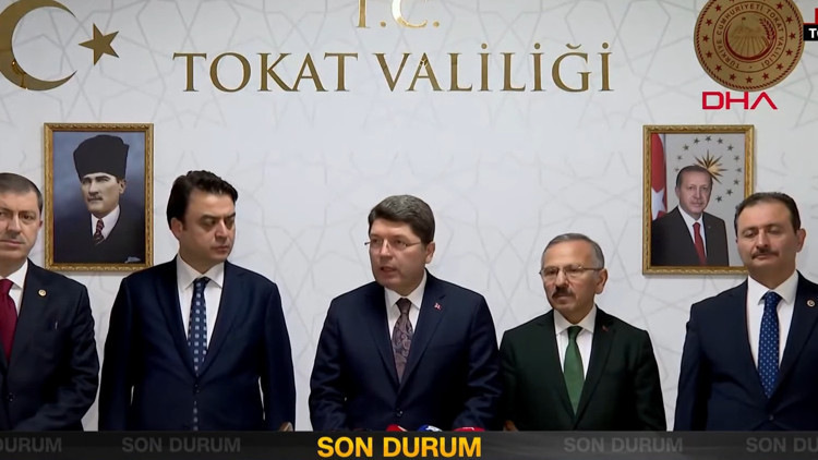 Son dakika... Adalet Bakanı Yılmaz Tunç: Özgür Özel’in sokak çağrısı onlara da zarar verir Son dakika... Adalet Bakanı Yılmaz Tunç: Özgür Özel’in sokak çağrısı onlara da zarar verir