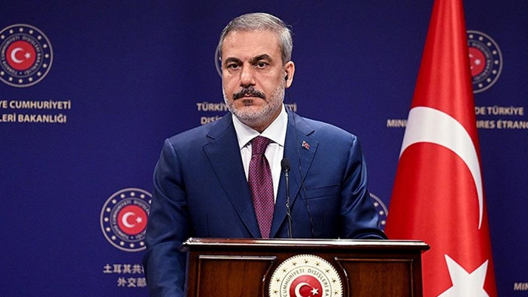 Mısırda kritik zirve Dışişleri Bakanı Hakan Fidan Kahireye gidiyor... Mısırda kritik zirve Dışişleri Bakanı Hakan Fidan Kahireye gidiyor...