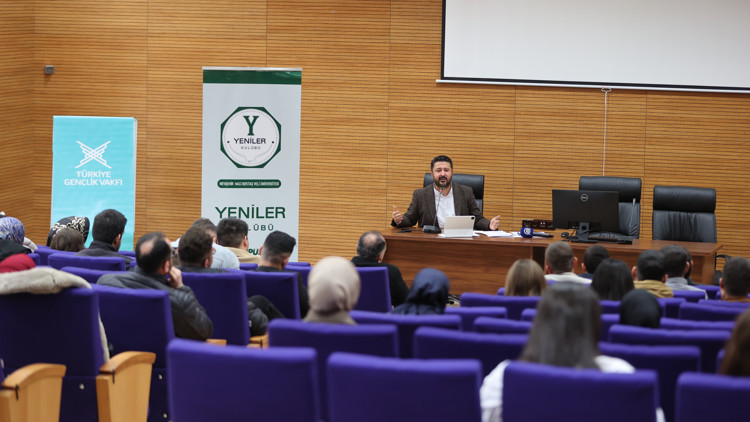 AK Parti Nevşehir Milletvekili Çalışkan, TÜGVAnın paneline katıldı AK Parti Nevşehir Milletvekili Çalışkan, TÜGVAnın paneline katıldı