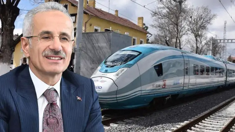 Bakan Uraloğlu: Tren seferlerinde 12 bin 786 kişilik kapasite artışı yapacağız