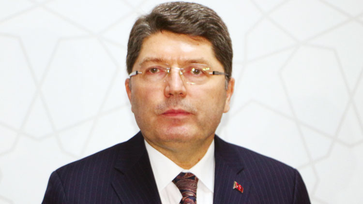 Özel’in boykot çağrısına tepki Tehlikeli bir yaklaşım Özel’in boykot çağrısına tepki Tehlikeli bir yaklaşım
