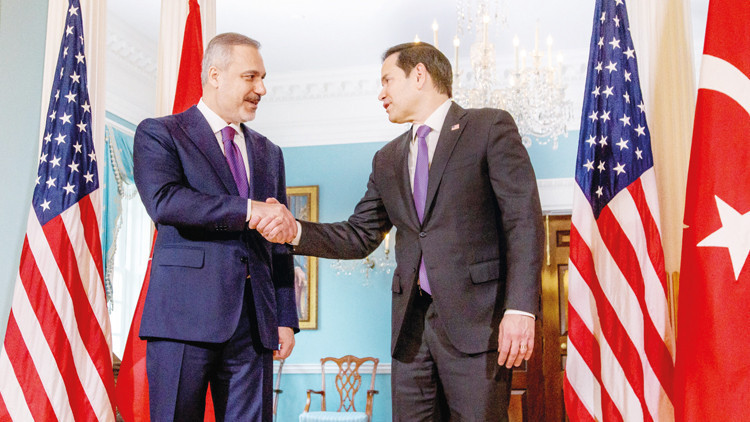 Hakan Fidan, ABD’li mevkidaşıyla görüştü... Yeni dönemin ilk ziyareti Hakan Fidan, ABD’li mevkidaşıyla görüştü... Yeni dönemin ilk ziyareti